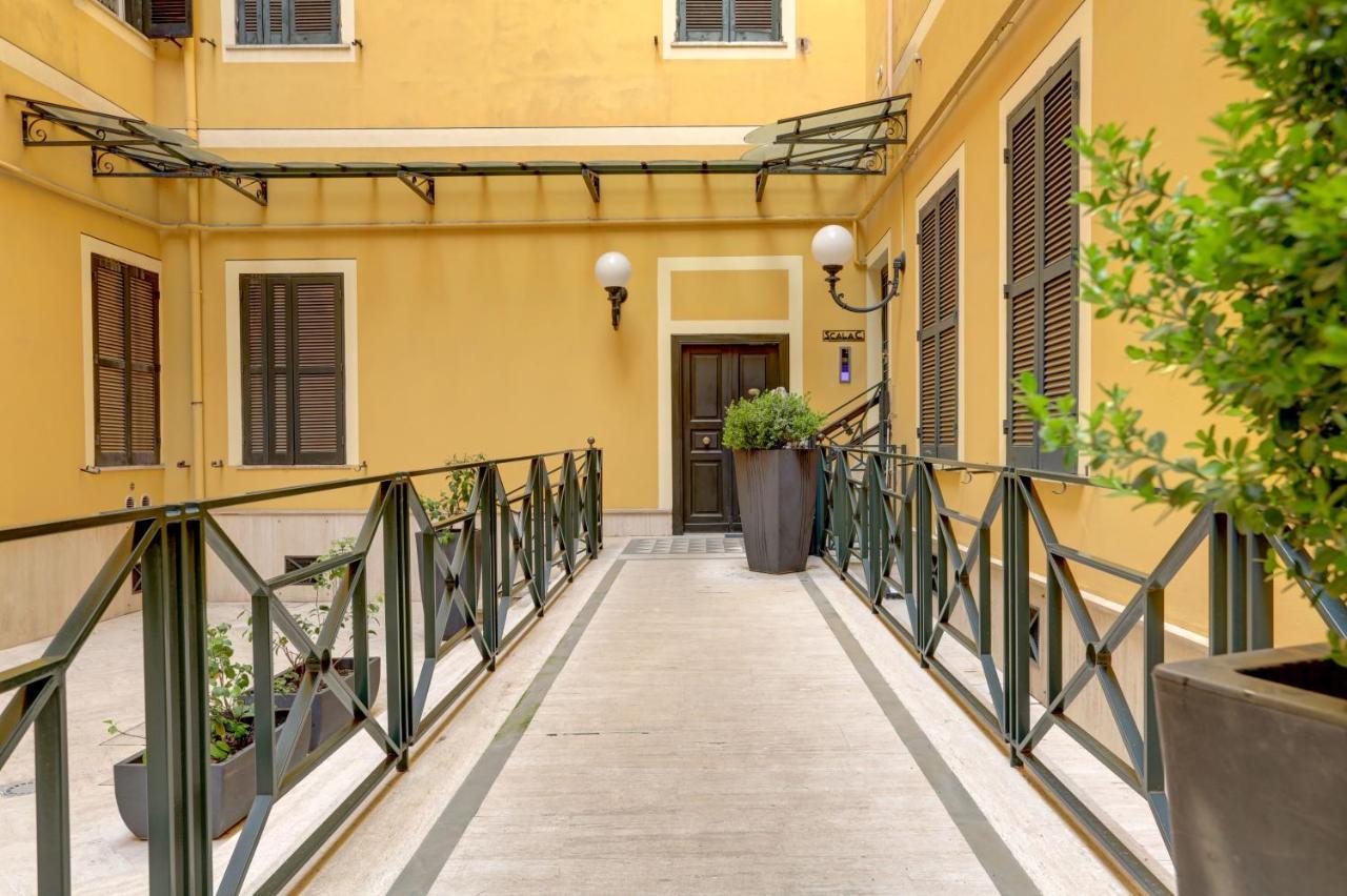 Colosseo Green Park - Home And More โรม ภายนอก รูปภาพ
